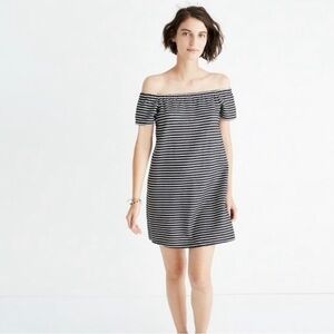 MADEWELL ~ Off the Shoulder “Melody” Dress in
Dark Gray/White Stripe ~ Size XS